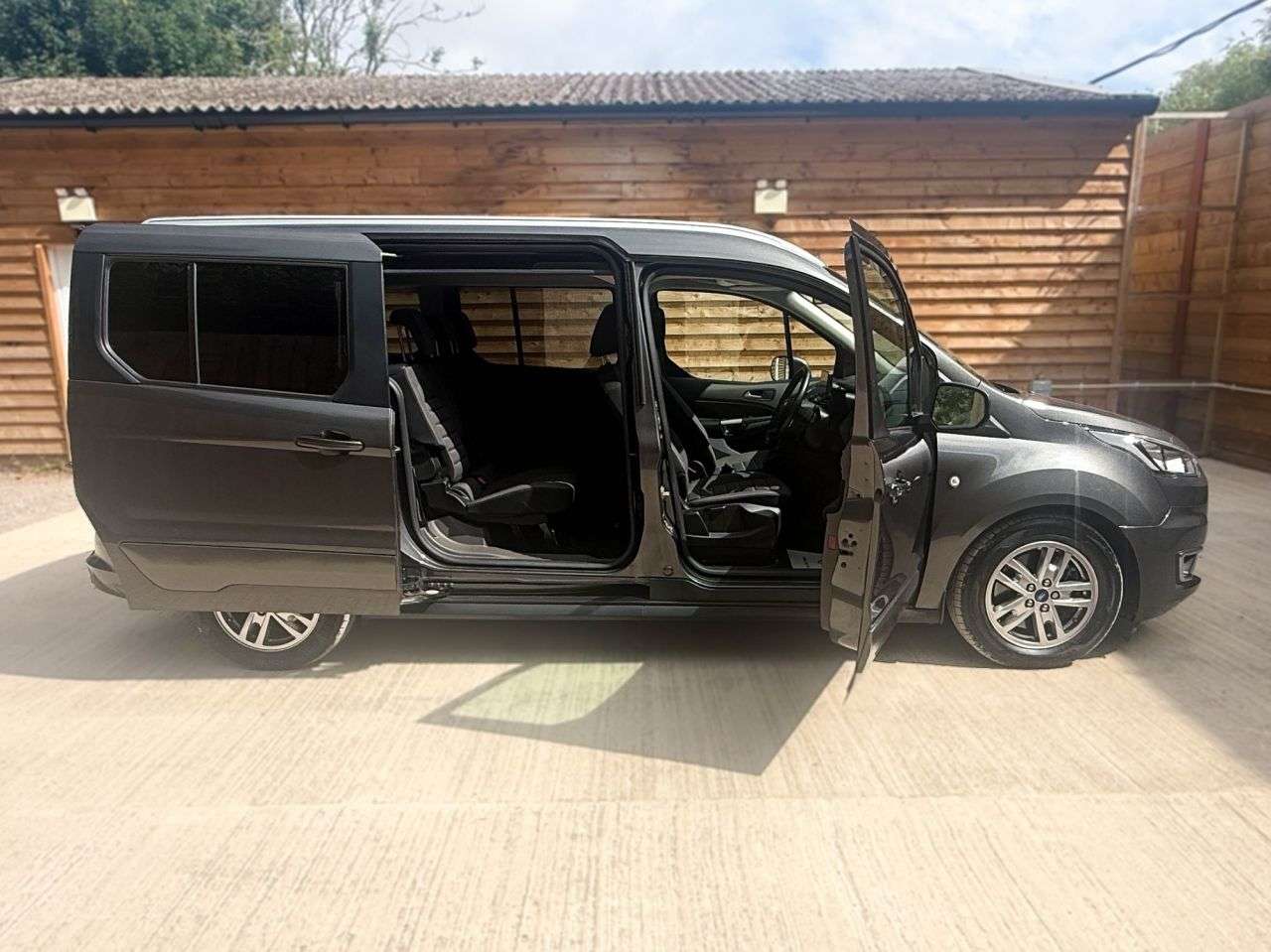 2021 FORD GRAND TOURNEO CONNECT 2021 FORD GRAND TOURNEO CONNECT