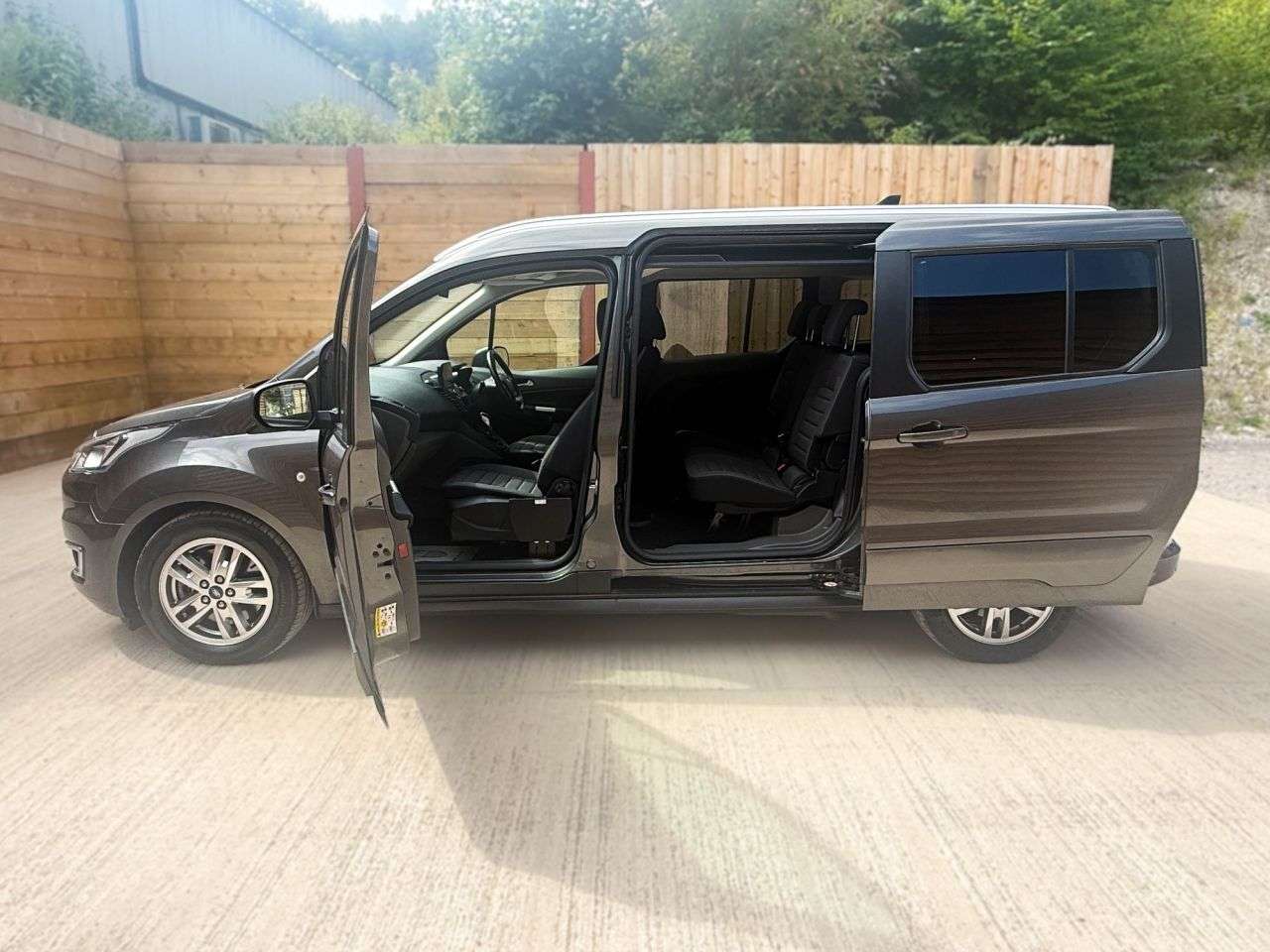 2021 FORD GRAND TOURNEO CONNECT 2021 FORD GRAND TOURNEO CONNECT