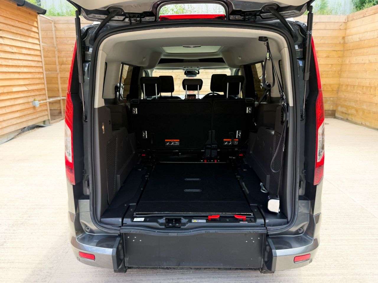 2021 FORD GRAND TOURNEO CONNECT 2021 FORD GRAND TOURNEO CONNECT
