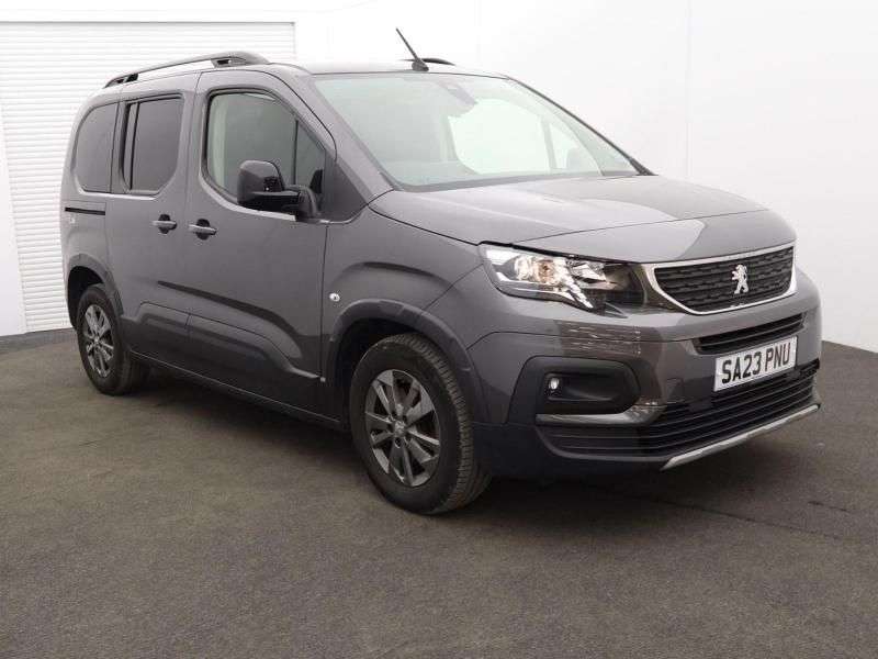 A 2023 PEUGEOT RIFTER 3 Seat Auto Wheelchair Accessible Disabled Access Vehicle WAV A 2023 PEUGEOT RIFTER 3 Seat Auto Wheelchair Accessible Disabled Access Vehicle WAV