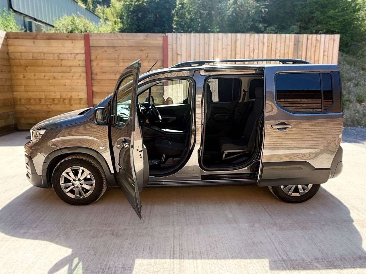 2023 PEUGEOT RIFTER 2023 PEUGEOT RIFTER