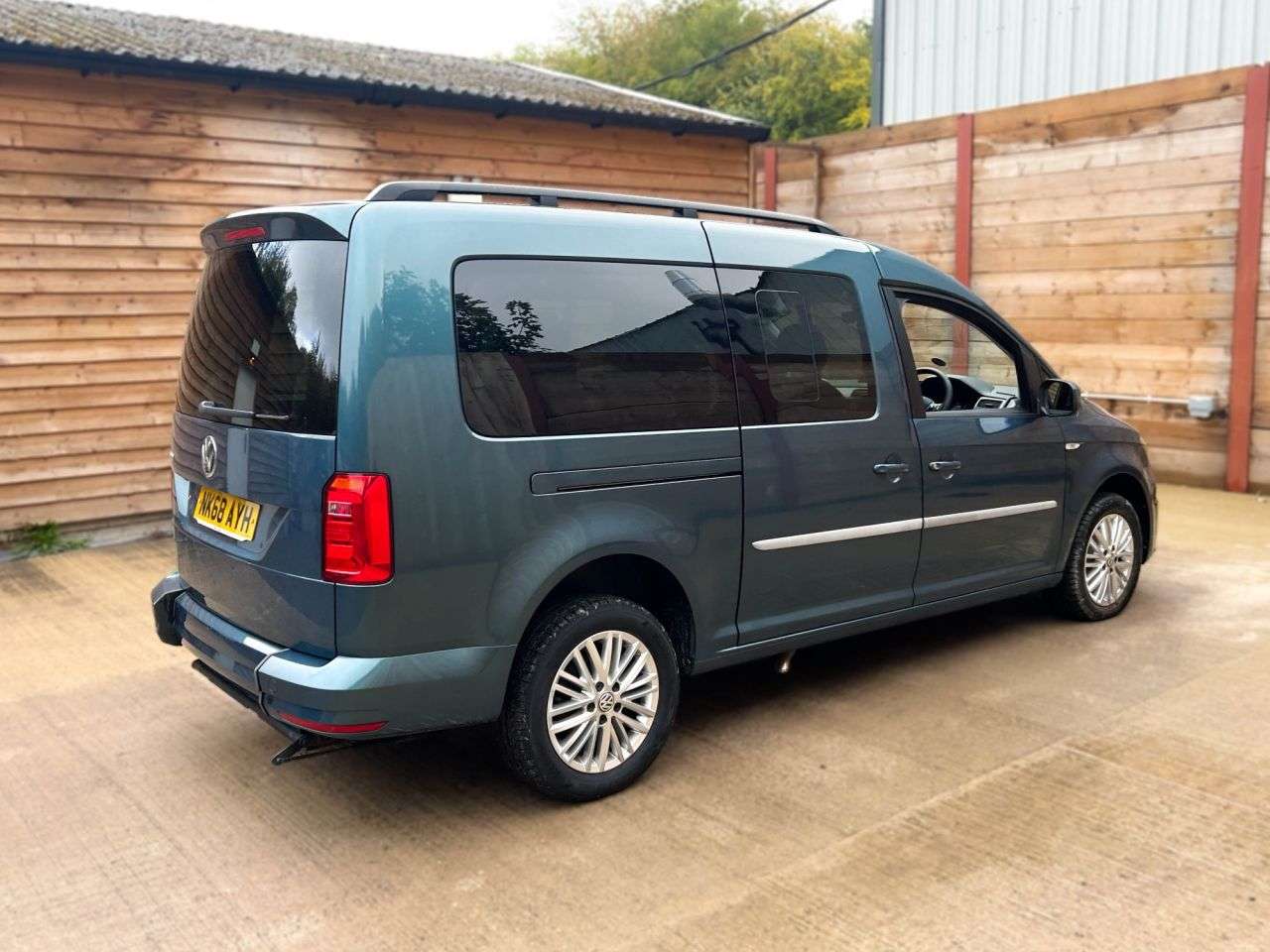 2019 VOLKSWAGEN CADDY MAXI LIFE 2019 VOLKSWAGEN CADDY MAXI LIFE