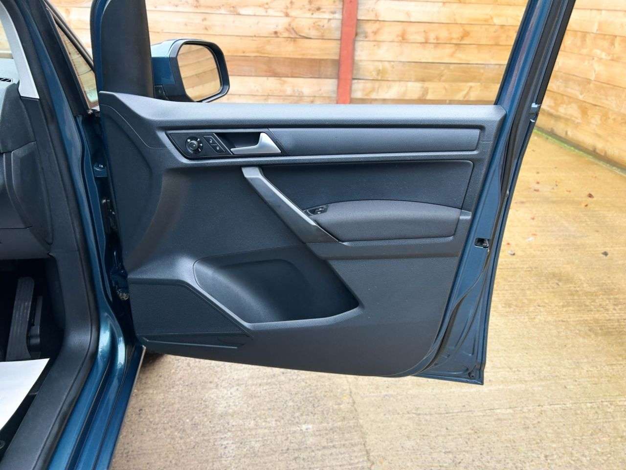 2019 VOLKSWAGEN CADDY MAXI LIFE 2019 VOLKSWAGEN CADDY MAXI LIFE