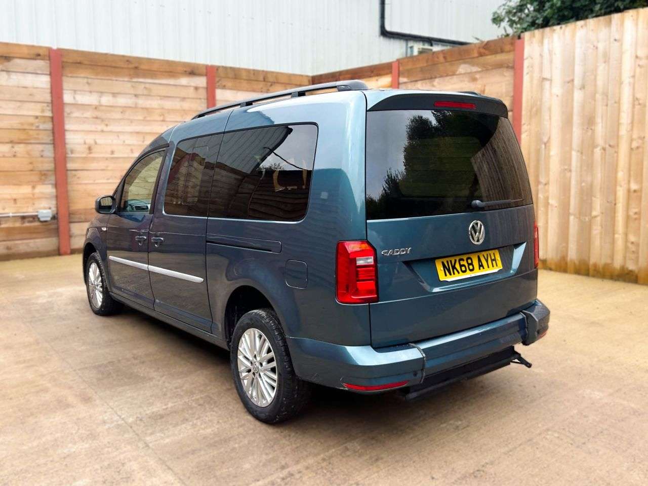 2019 VOLKSWAGEN CADDY MAXI LIFE 2019 VOLKSWAGEN CADDY MAXI LIFE