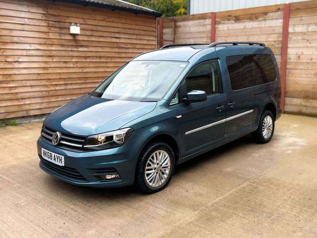 2019 VOLKSWAGEN CADDY MAXI LIFE 2019 VOLKSWAGEN CADDY MAXI LIFE