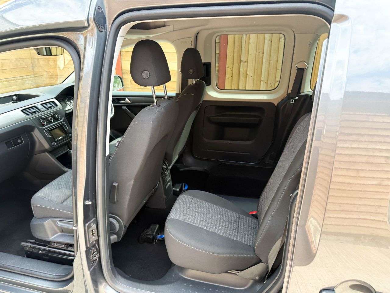 2020 VOLKSWAGEN CADDY LIFE 2020 VOLKSWAGEN CADDY LIFE