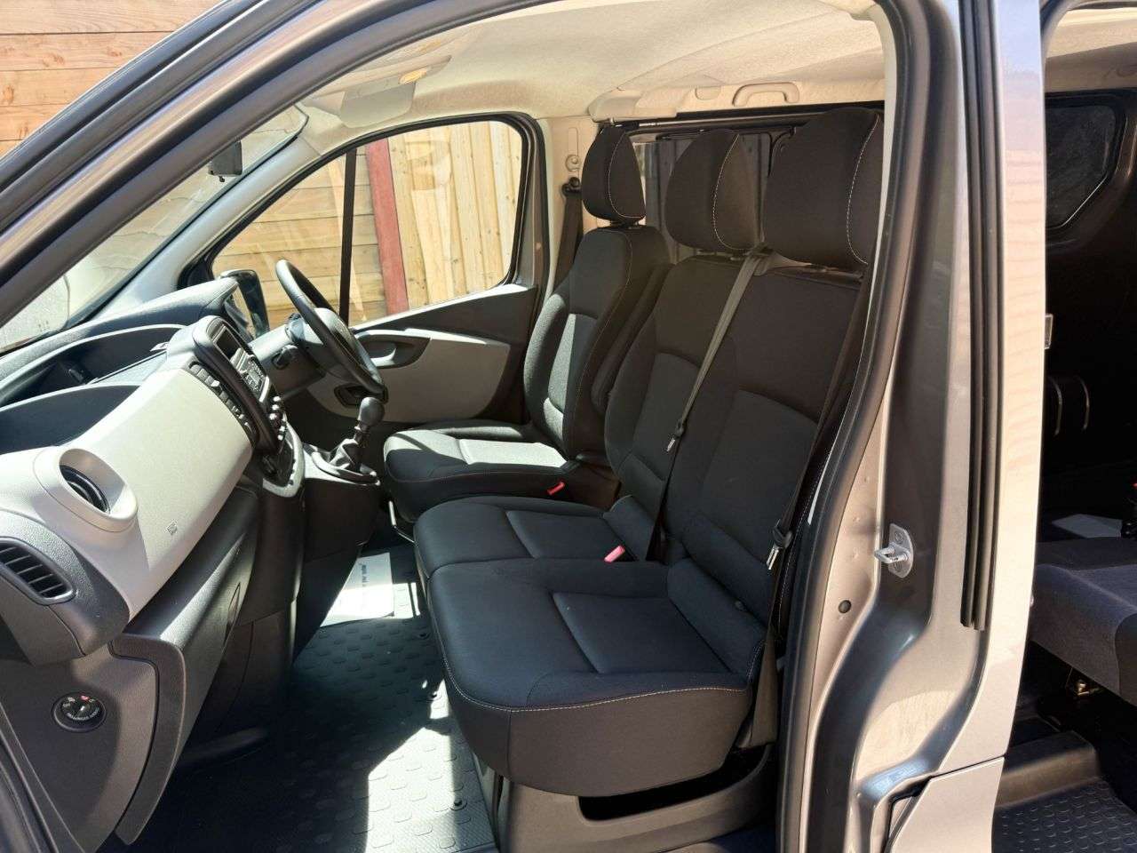 2019 RENAULT TRAFIC 2019 RENAULT TRAFIC
