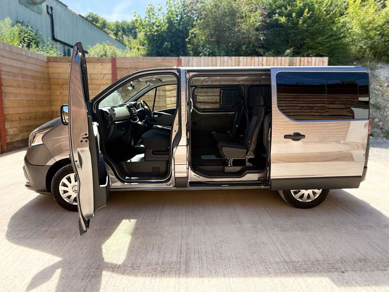 2019 RENAULT TRAFIC 2019 RENAULT TRAFIC