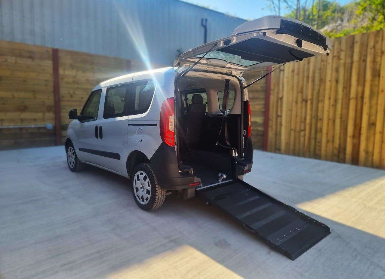 A 2020 FIAT DOBLO 4 Seat Wheelchair Accessible Disabled Access Vehicle WAV A 2020 FIAT DOBLO 4 Seat Wheelchair Accessible Disabled Access Vehicle WAV