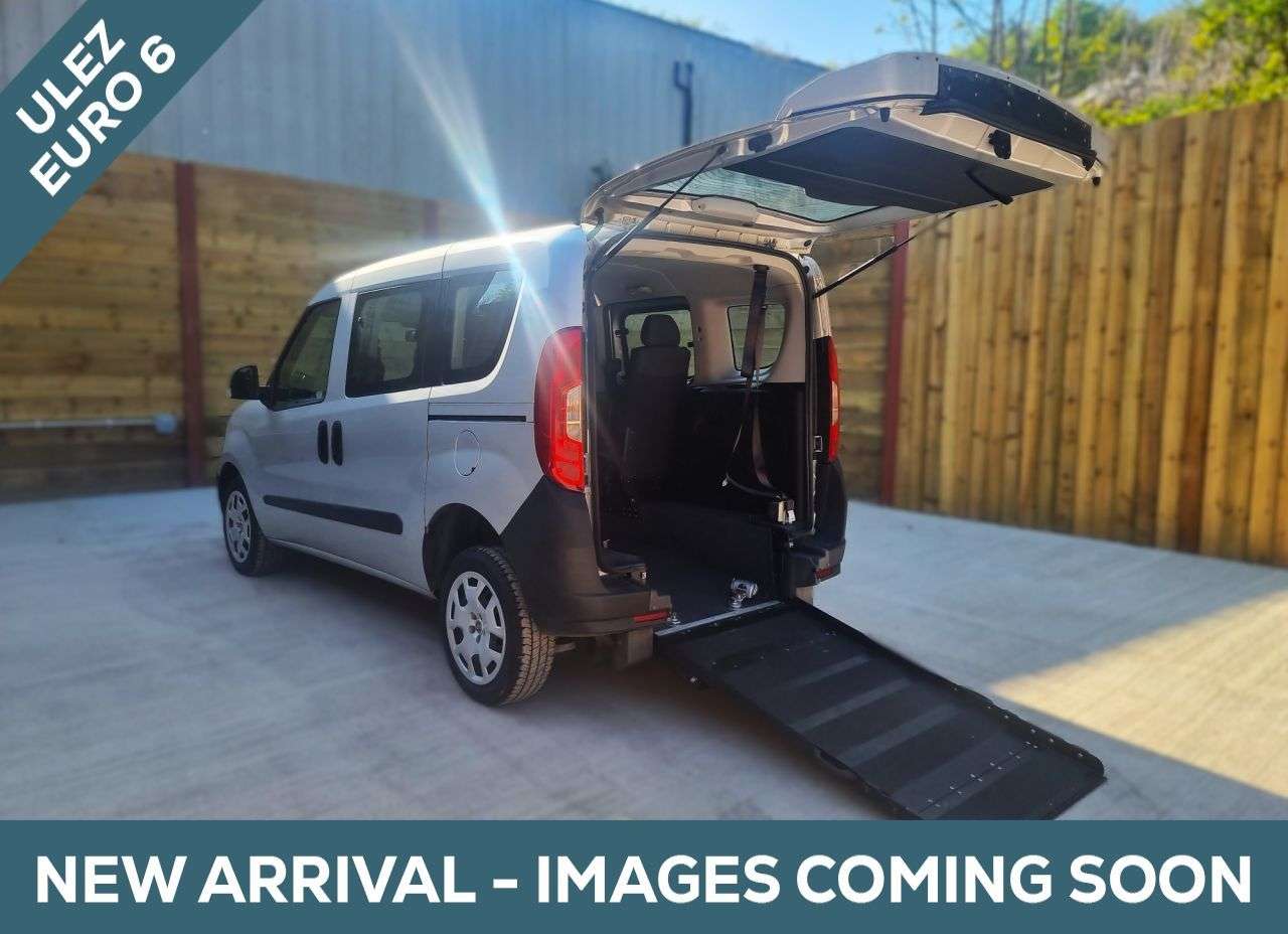 A 2020 FIAT DOBLO 4 Seat Wheelchair Accessible Disabled Access Vehicle WAV A 2020 FIAT DOBLO 4 Seat Wheelchair Accessible Disabled Access Vehicle WAV