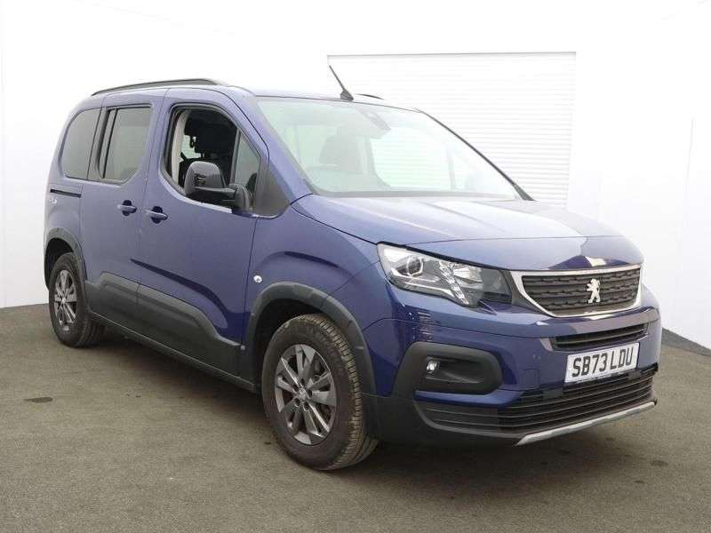 A 2023 PEUGEOT RIFTER 3 Seat Auto Wheelchair Accessible Disabled Access Vehicle WAV A 2023 PEUGEOT RIFTER 3 Seat Auto Wheelchair Accessible Disabled Access Vehicle WAV