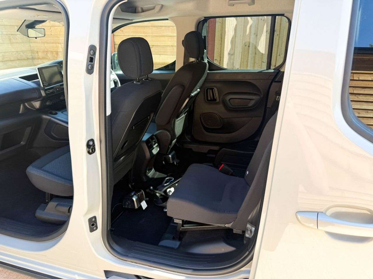 2021 PEUGEOT RIFTER 2021 PEUGEOT RIFTER