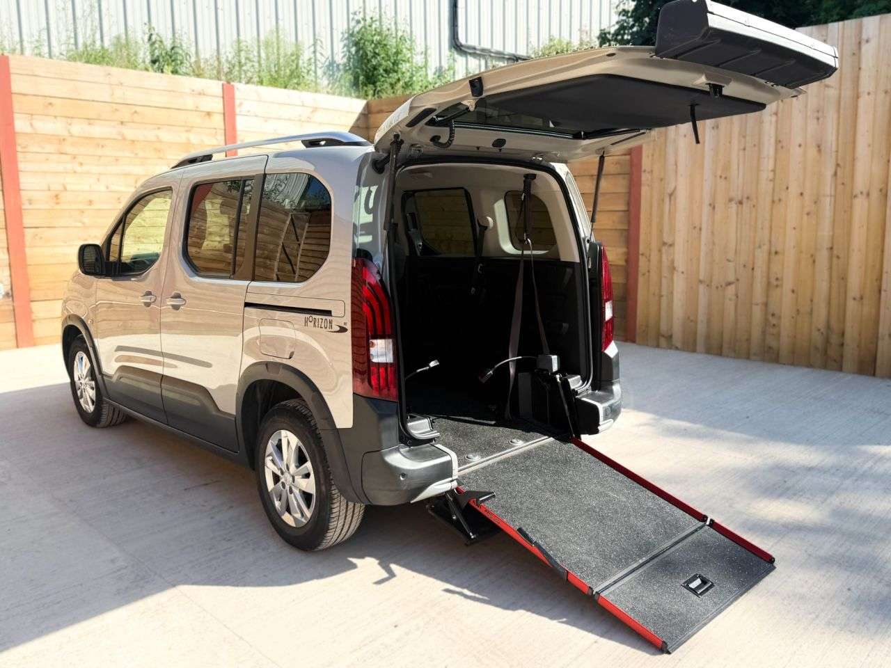 A 2021 PEUGEOT RIFTER 3 Seat Auto Wheelchair Accessible Disabled Access Vehicle WAV A 2021 PEUGEOT RIFTER 3 Seat Auto Wheelchair Accessible Disabled Access Vehicle WAV