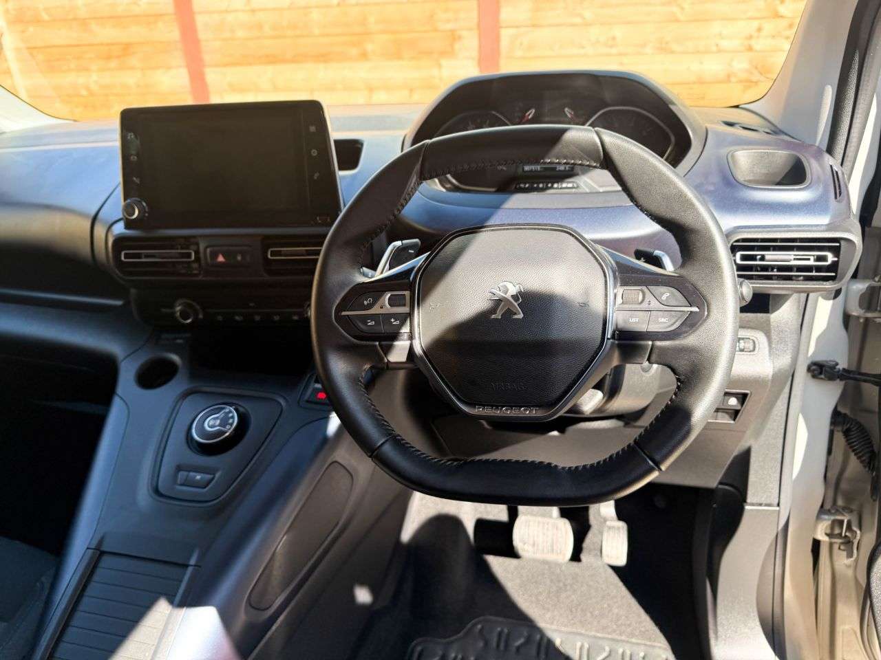A 2021 PEUGEOT RIFTER 3 Seat Auto Wheelchair Accessible Disabled Access Vehicle WAV A 2021 PEUGEOT RIFTER 3 Seat Auto Wheelchair Accessible Disabled Access Vehicle WAV