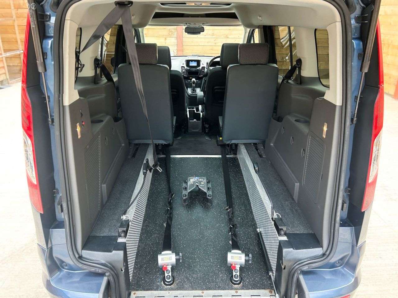 2021 FORD GRAND TOURNEO CONNECT 2021 FORD GRAND TOURNEO CONNECT