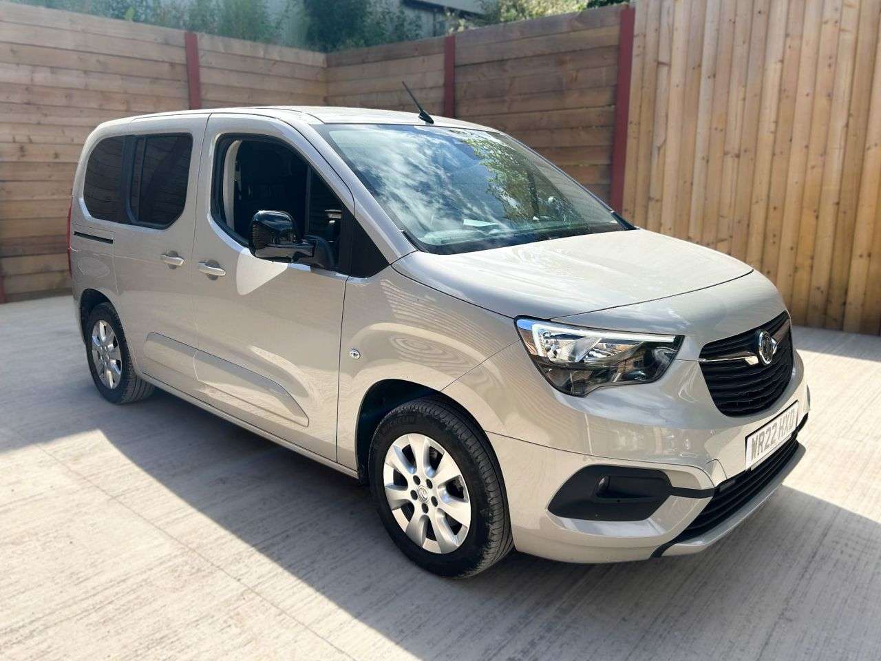A 2022 VAUXHALL COMBO LIFE 4 Seat Petrol Auto Wheelchair Accessible Disabled Access Vehicle WAV A 2022 VAUXHALL COMBO LIFE 4 Seat Petrol Auto Wheelchair Accessible Disabled Access Vehicle WAV