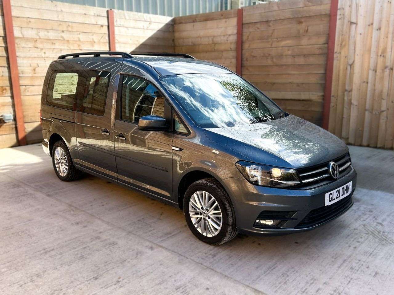 A 2021 VOLKSWAGEN CADDY MAXI LIFE 5 Seat Auto Wheelchair Accessible Disabled Access Vehicle A 2021 VOLKSWAGEN CADDY MAXI LIFE 5 Seat Auto Wheelchair Accessible Disabled Access Vehicle