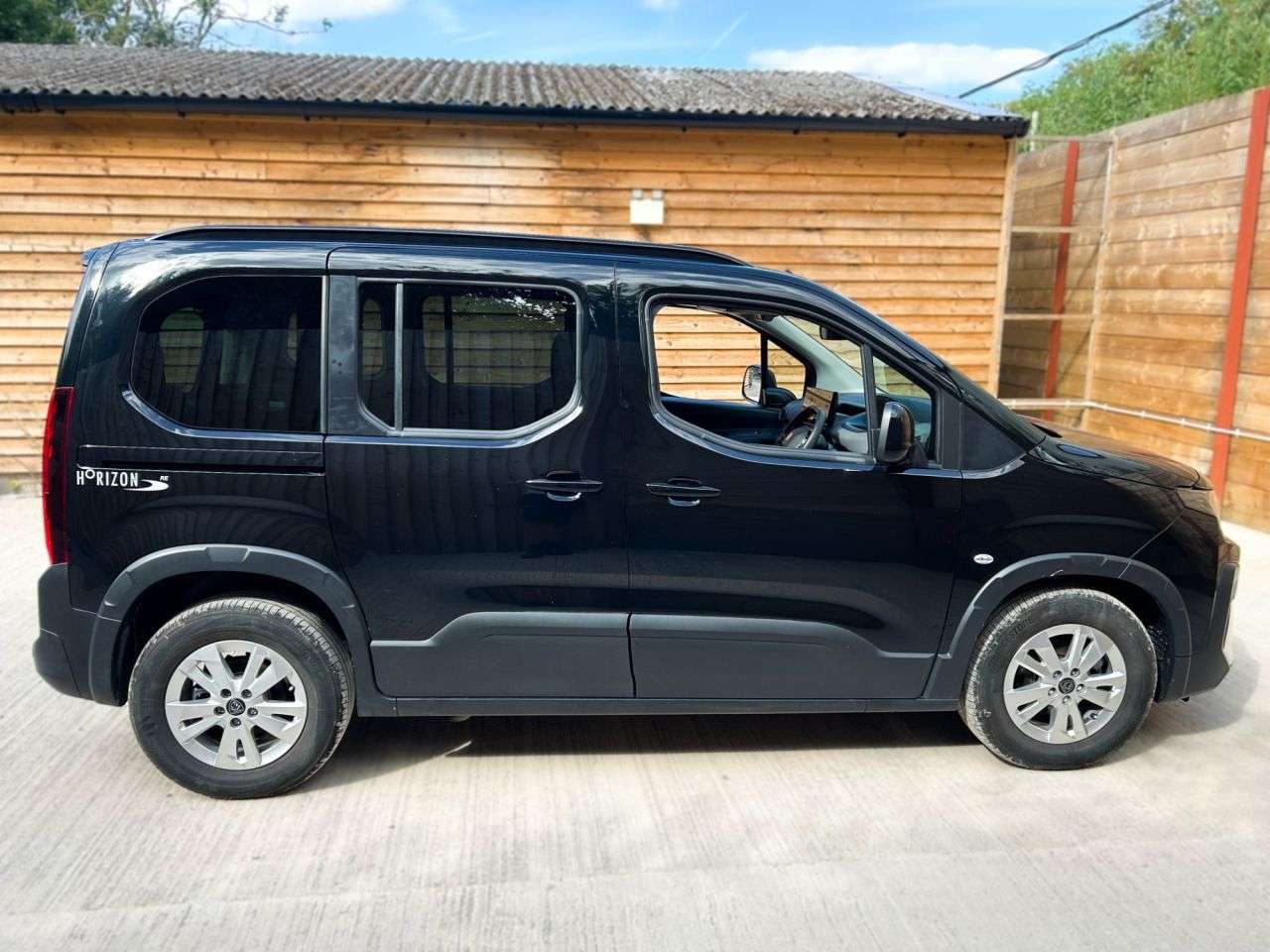 2024 PEUGEOT RIFTER 2024 PEUGEOT RIFTER