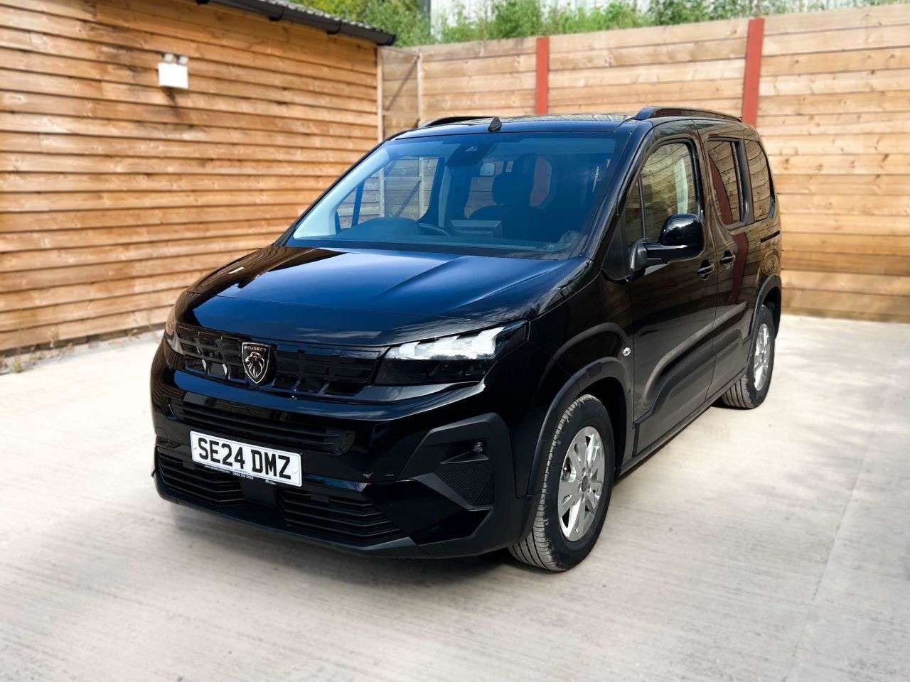 2024 PEUGEOT RIFTER 2024 PEUGEOT RIFTER