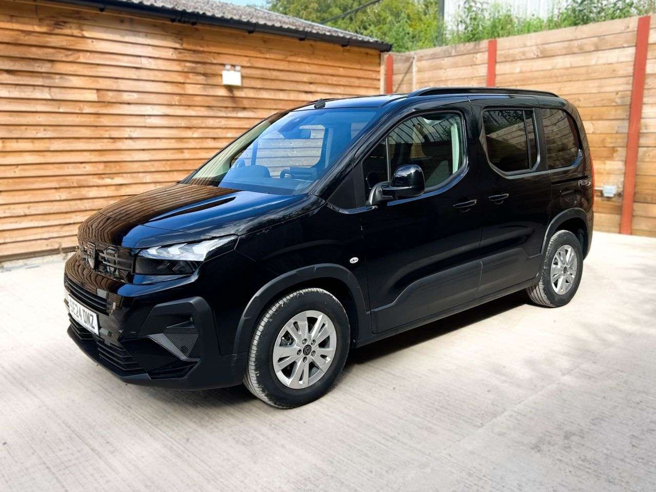 2024 PEUGEOT RIFTER 2024 PEUGEOT RIFTER