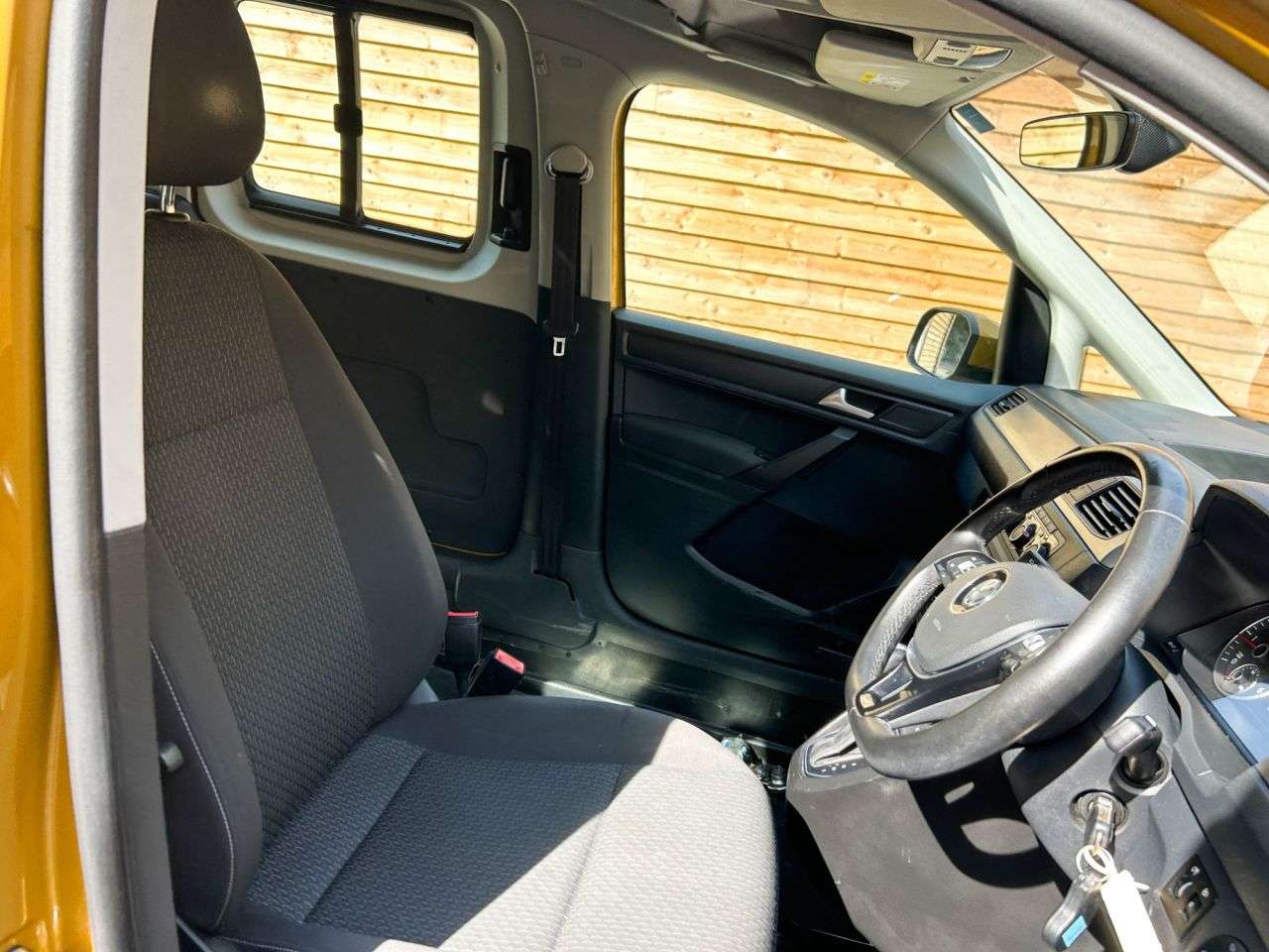 2020 VOLKSWAGEN CADDY LIFE 2020 VOLKSWAGEN CADDY LIFE