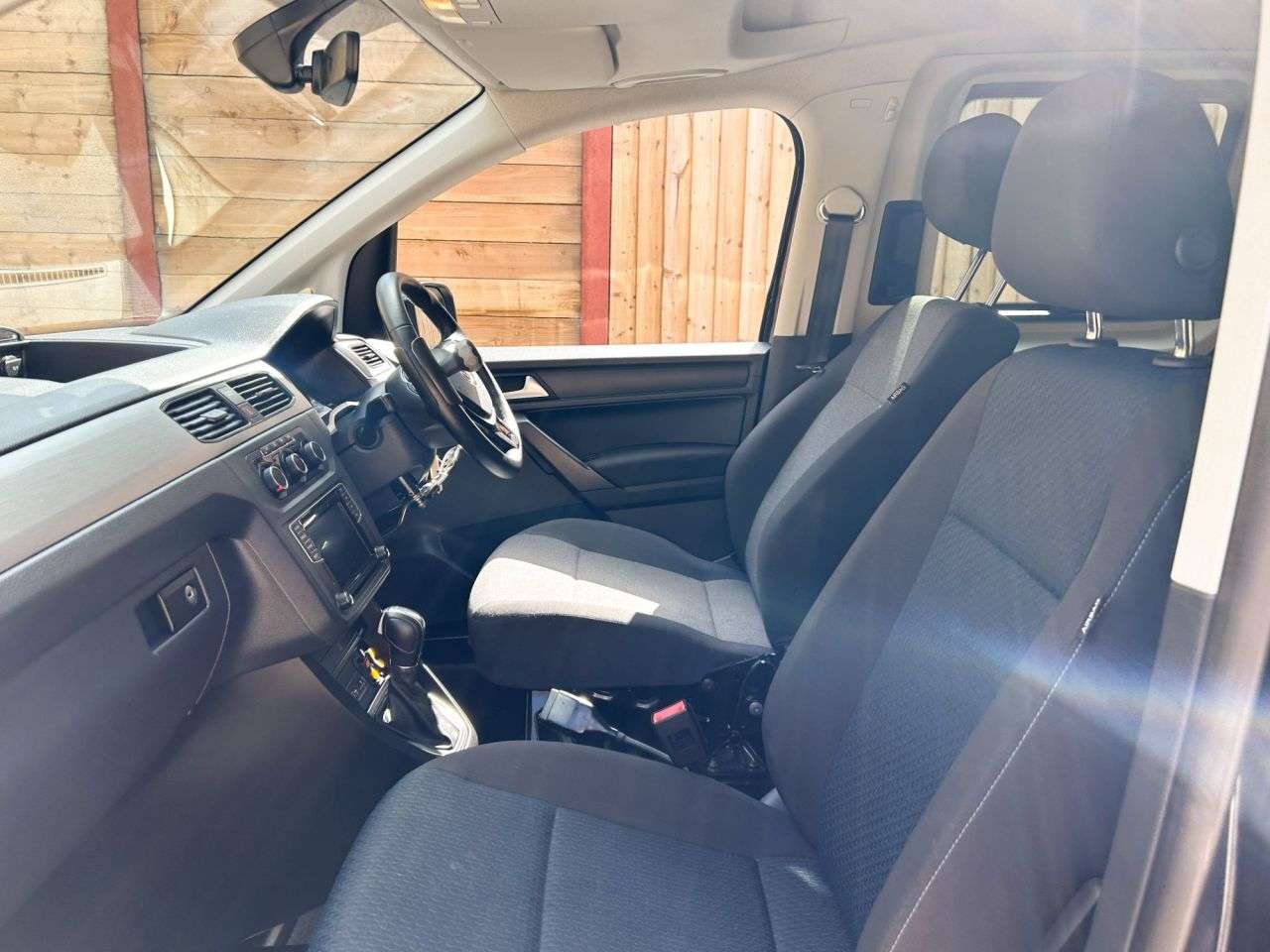 2018 VOLKSWAGEN CADDY LIFE 2018 VOLKSWAGEN CADDY LIFE