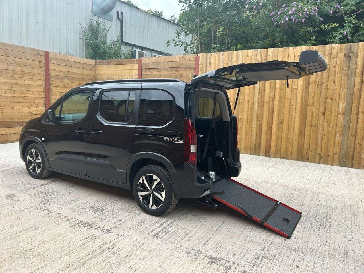 A 2025 PEUGEOT RIFTER 3 Seat Auto Wheelchair Accessible Disabled Access Vehicle WAV A 2025 PEUGEOT RIFTER 3 Seat Auto Wheelchair Accessible Disabled Access Vehicle WAV
