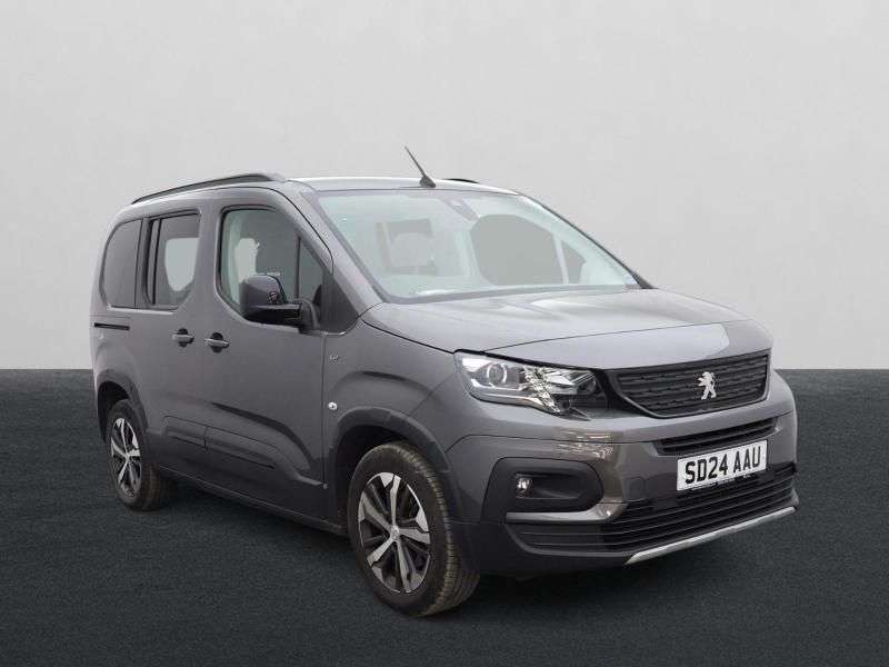 A 2024 PEUGEOT RIFTER 3 Seat Auto Wheelchair Accessible Disabled Access Vehicle WAV A 2024 PEUGEOT RIFTER 3 Seat Auto Wheelchair Accessible Disabled Access Vehicle WAV