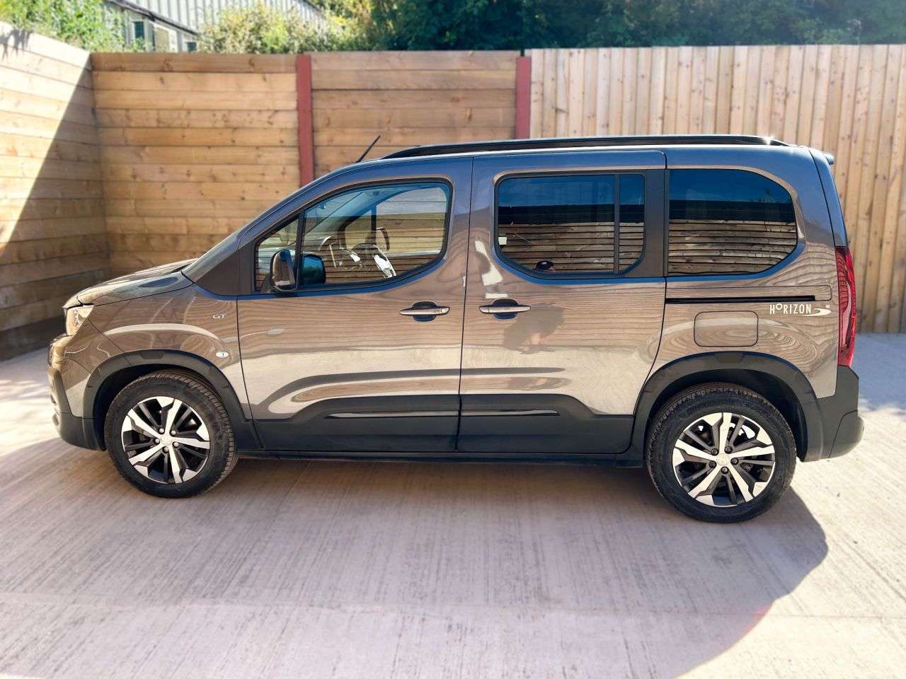 2024 PEUGEOT RIFTER 2024 PEUGEOT RIFTER