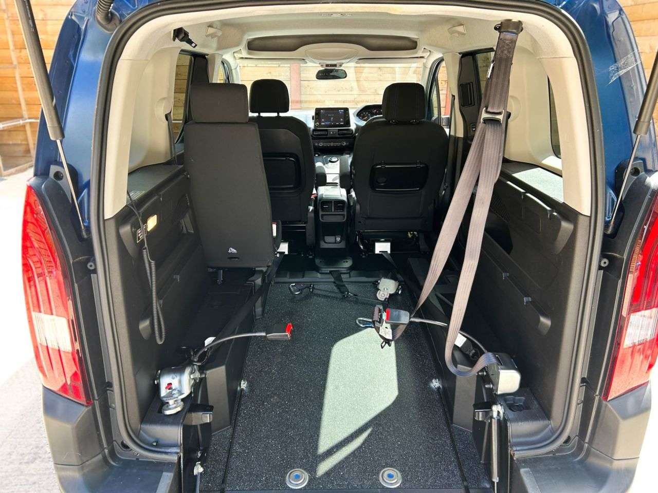 2021 PEUGEOT RIFTER 2021 PEUGEOT RIFTER