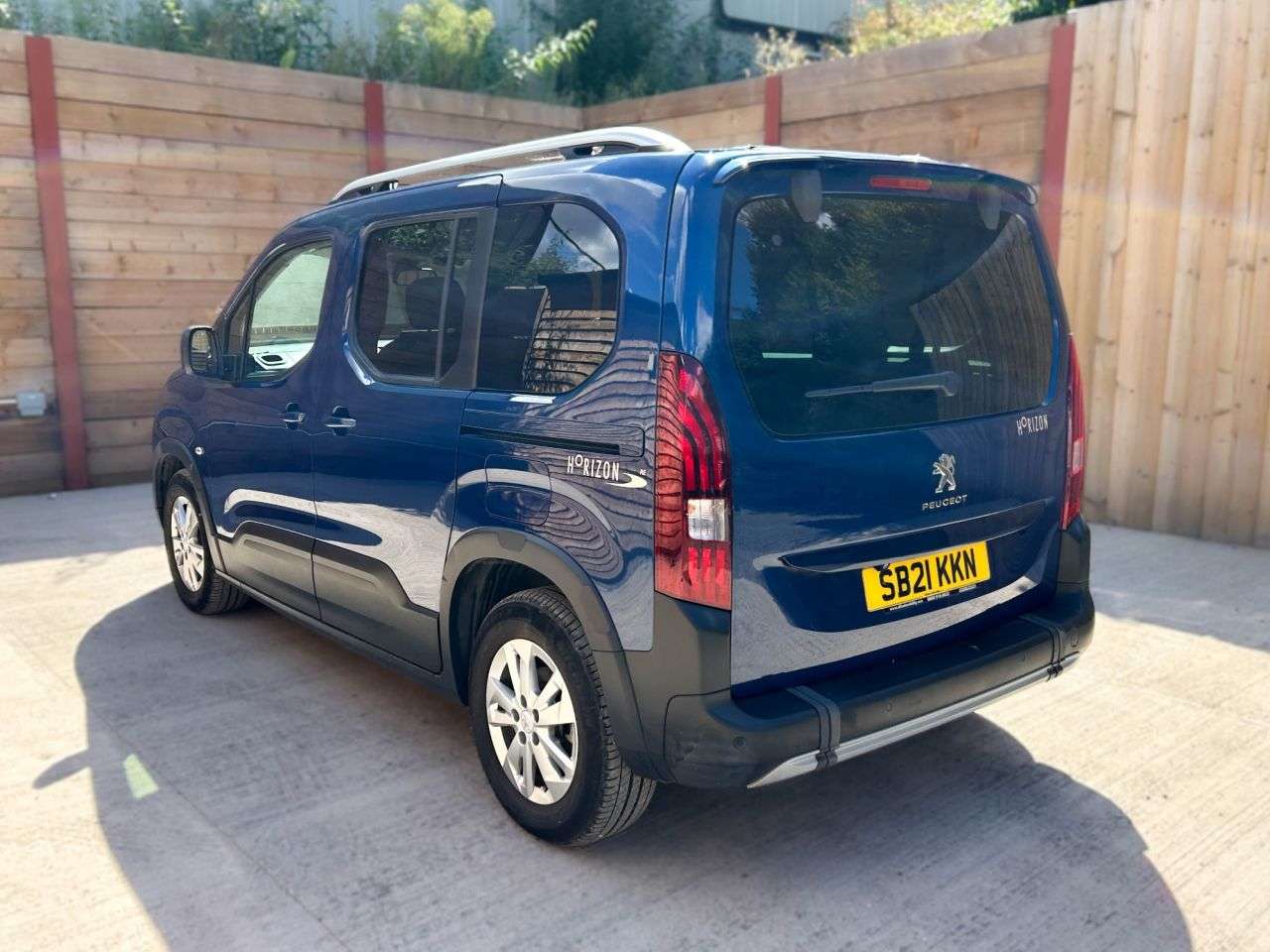 2021 PEUGEOT RIFTER 2021 PEUGEOT RIFTER