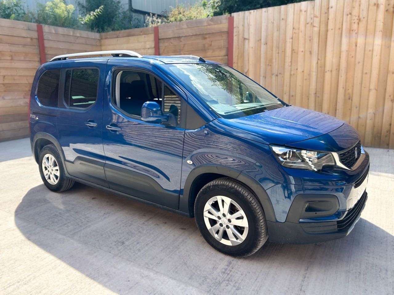 A 2021 PEUGEOT RIFTER 3 Seat Petrol Auto Wheelchair Accessible Disabled Access Vehicle WAV A 2021 PEUGEOT RIFTER 3 Seat Petrol Auto Wheelchair Accessible Disabled Access Vehicle WAV