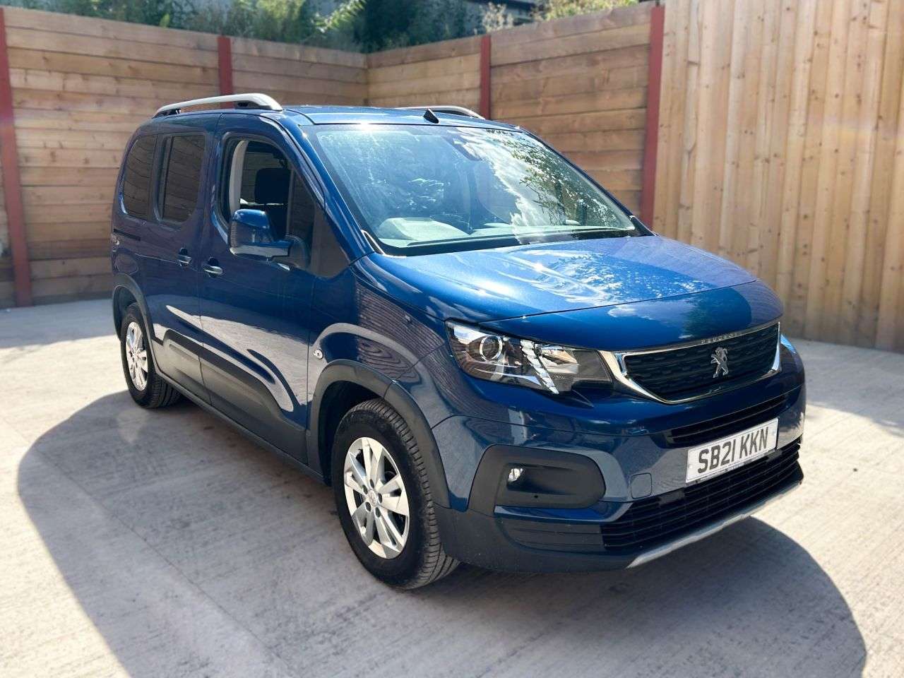 2021 PEUGEOT RIFTER 2021 PEUGEOT RIFTER