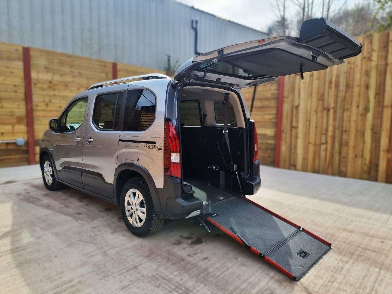 A 2020 PEUGEOT RIFTER 4 Seat Auto Wheelchair Accessible Disabled Access Vehicle WAV A 2020 PEUGEOT RIFTER 4 Seat Auto Wheelchair Accessible Disabled Access Vehicle WAV