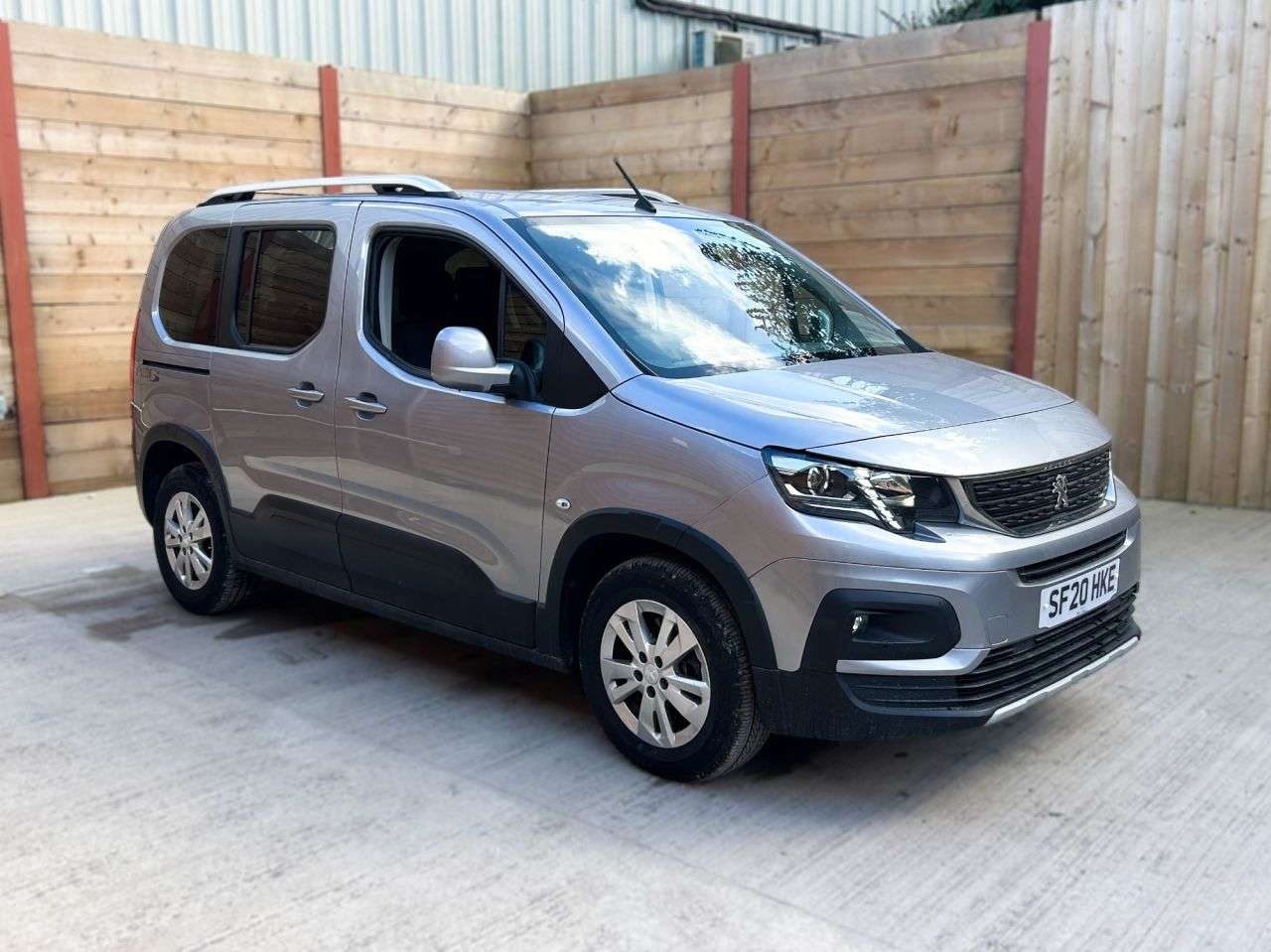 A 2020 PEUGEOT RIFTER 4 Seat Auto Wheelchair Accessible Disabled Access Vehicle WAV A 2020 PEUGEOT RIFTER 4 Seat Auto Wheelchair Accessible Disabled Access Vehicle WAV