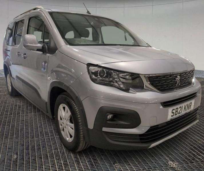 A 2021 PEUGEOT RIFTER L2 LWB 5 Seat Wheelchair Accessible Disabled Access Vehicle WAV A 2021 PEUGEOT RIFTER L2 LWB 5 Seat Wheelchair Accessible Disabled Access Vehicle WAV