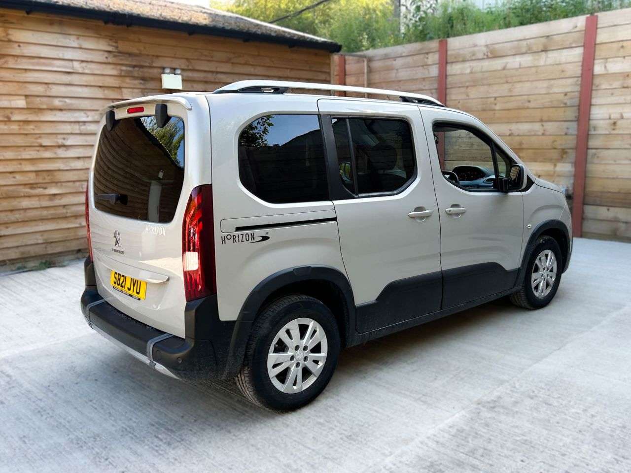2021 PEUGEOT RIFTER 2021 PEUGEOT RIFTER