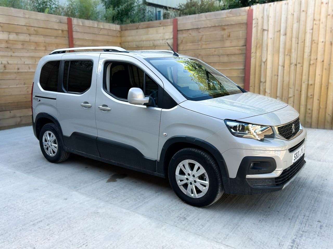 A 2021 PEUGEOT RIFTER 3 Seat Petrol Auto Wheelchair Accessible Disabled Access Vehicle WAV A 2021 PEUGEOT RIFTER 3 Seat Petrol Auto Wheelchair Accessible Disabled Access Vehicle WAV