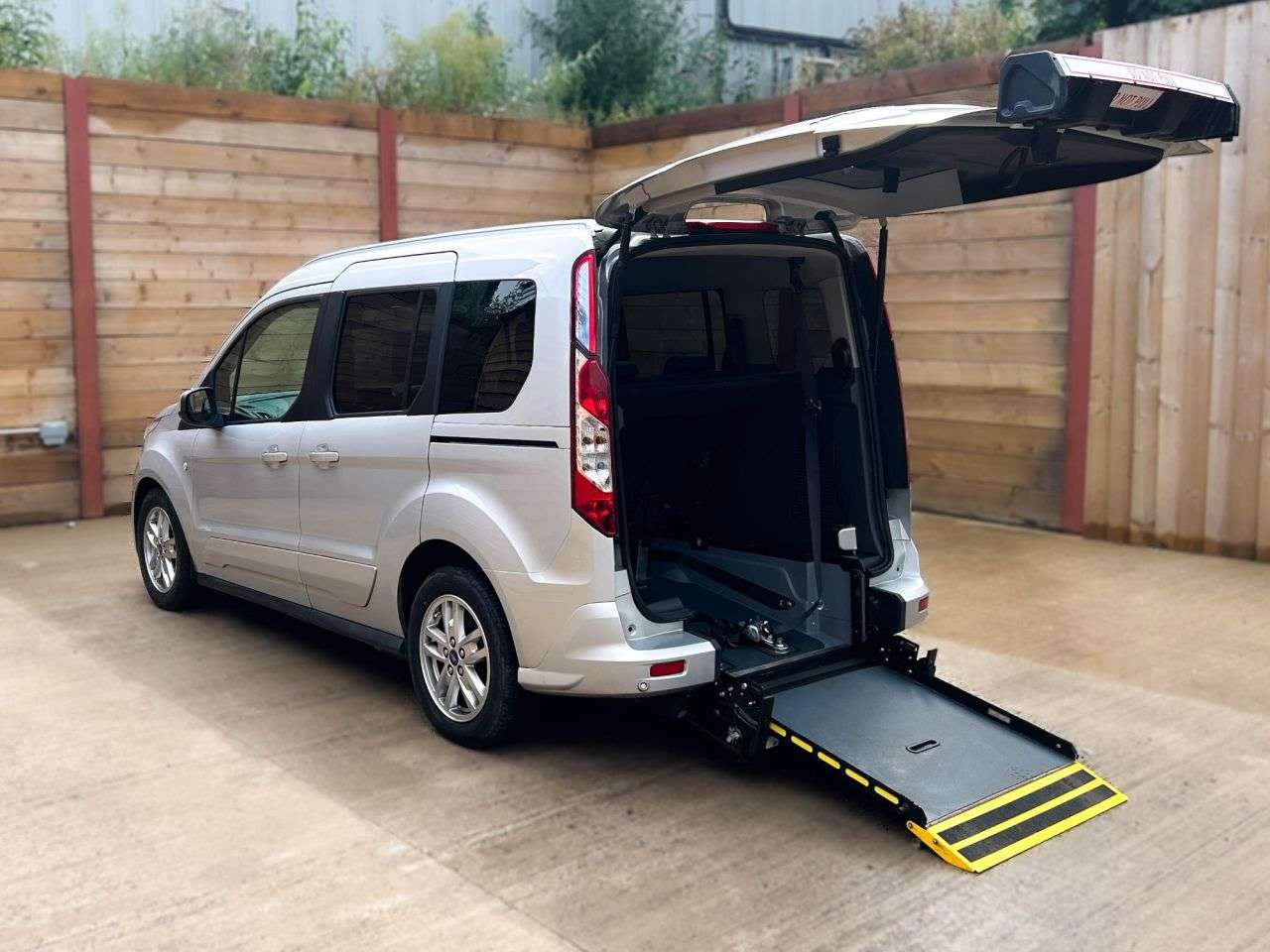 A 2019 FORD TOURNEO CONNECT 5 Seat Auto Wheelchair Accessible Disabled Access Vehicle WAV A 2019 FORD TOURNEO CONNECT 5 Seat Auto Wheelchair Accessible Disabled Access Vehicle WAV