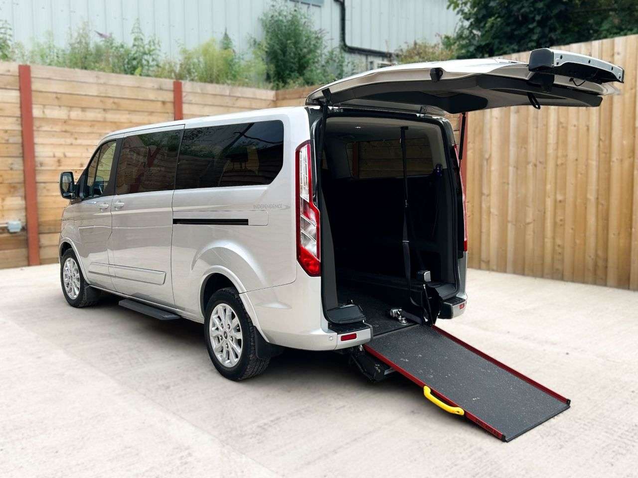 A 2022 FORD TOURNEO CUSTOM L2 LWB 5 Seat Twin Wheelchair Accessible Disabled Access Vehicle WAV A 2022 FORD TOURNEO CUSTOM L2 LWB 5 Seat Twin Wheelchair Accessible Disabled Access Vehicle WAV
