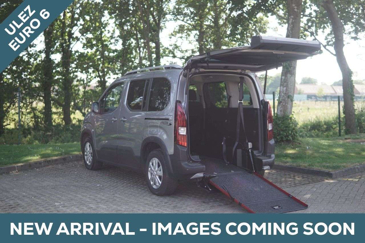 A 2021 PEUGEOT RIFTER 3 Seat Petrol Auto Wheelchair Accessible Disabled Access Vehicle WAV A 2021 PEUGEOT RIFTER 3 Seat Petrol Auto Wheelchair Accessible Disabled Access Vehicle WAV