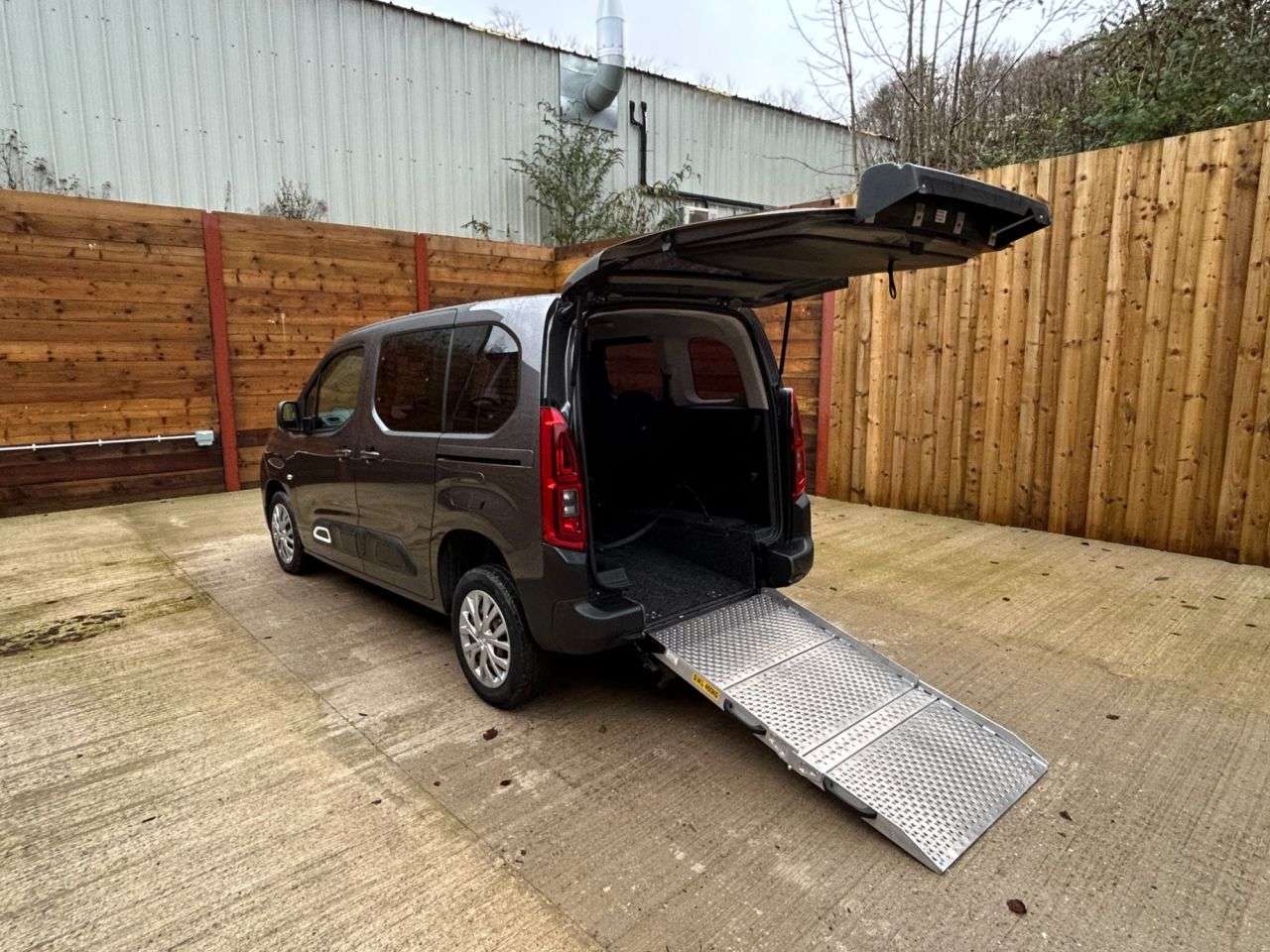 A 2021 CITROEN BERLINGO 3 Seat Wheelchair Accessible Disabled Access Vehicle WAV A 2021 CITROEN BERLINGO 3 Seat Wheelchair Accessible Disabled Access Vehicle WAV