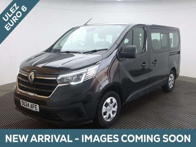 A 2024 RENAULT TRAFIC 6 Seat Wheelchair Accessible Disabled Access Vehicle WAV A 2024 RENAULT TRAFIC 6 Seat Wheelchair Accessible Disabled Access Vehicle WAV