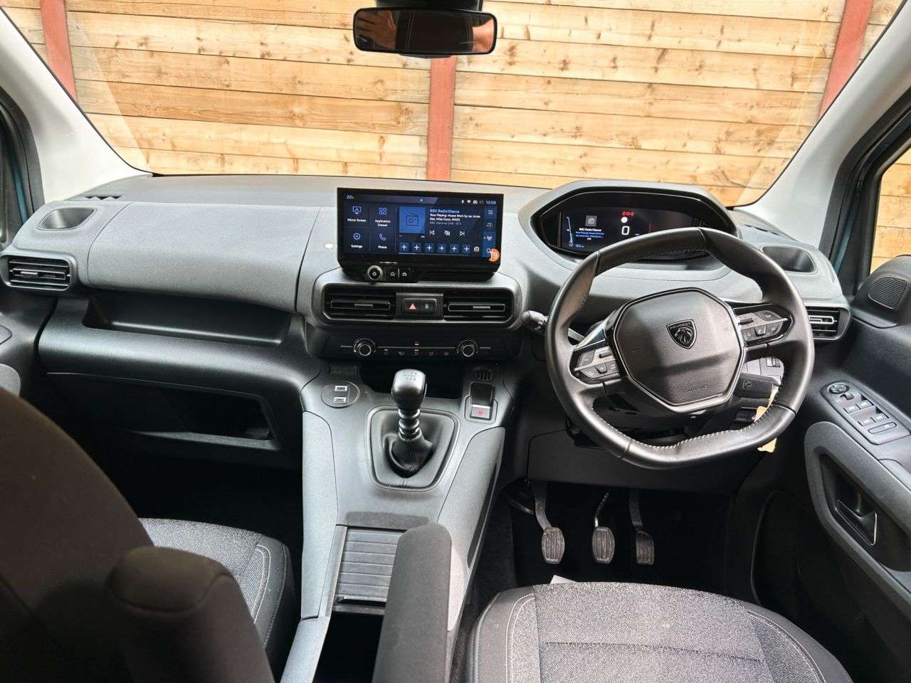 A 2024 PEUGEOT RIFTER L2 LWB 5 Seat Wheelchair Accessible Disabled Access Vehicle WAV A 2024 PEUGEOT RIFTER L2 LWB 5 Seat Wheelchair Accessible Disabled Access Vehicle WAV