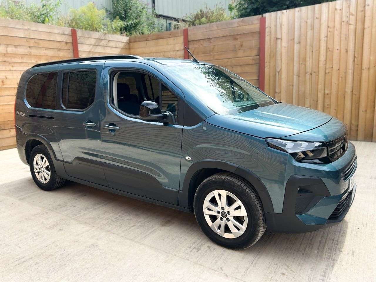 A 2024 PEUGEOT RIFTER L2 LWB 5 Seat Wheelchair Accessible Disabled Access Vehicle WAV A 2024 PEUGEOT RIFTER L2 LWB 5 Seat Wheelchair Accessible Disabled Access Vehicle WAV