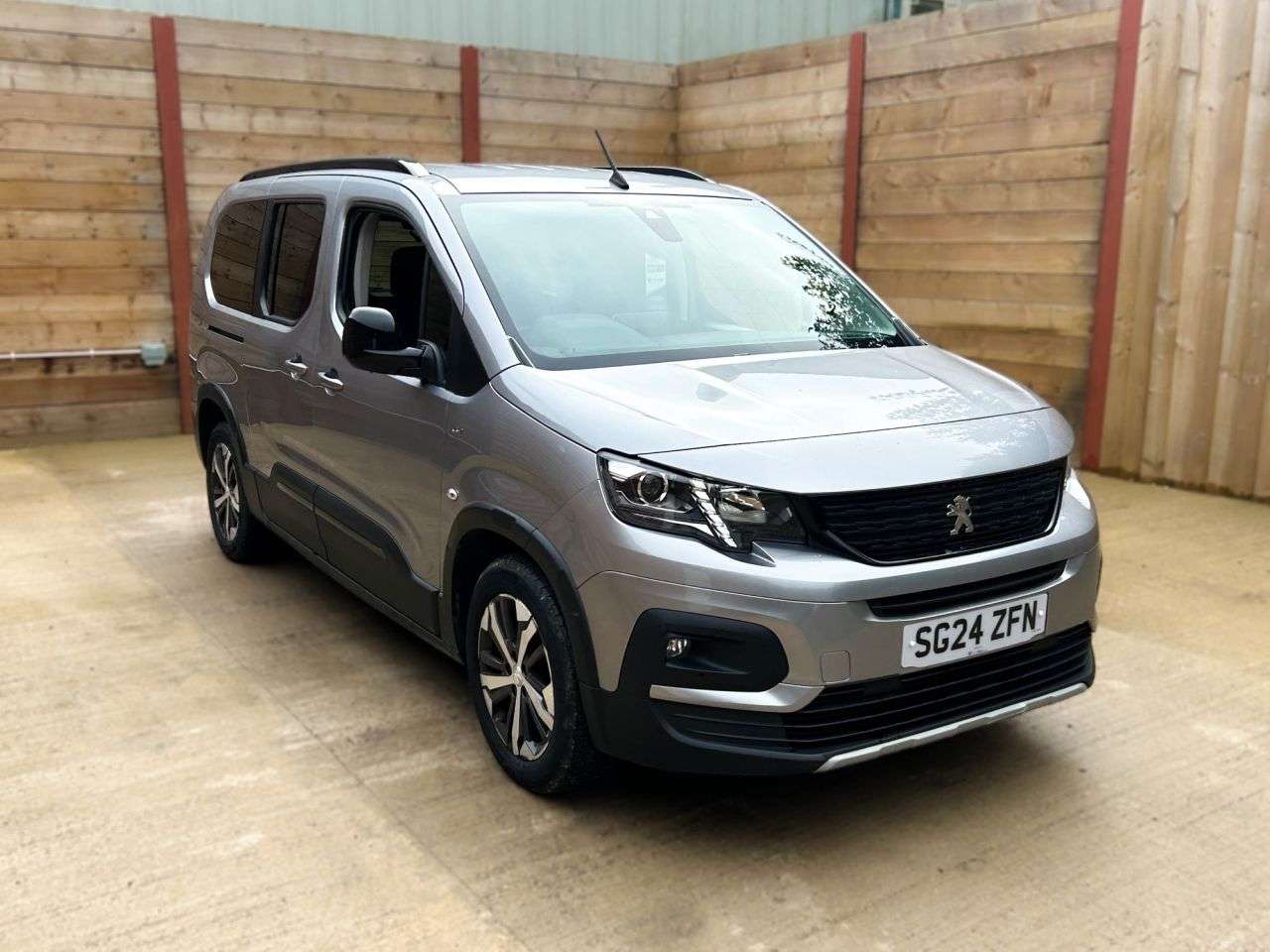 2024 PEUGEOT RIFTER 2024 PEUGEOT RIFTER