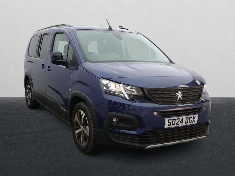 A 2024 PEUGEOT RIFTER L2 LWB 5 Seat Auto Wheelchair Accessible Disabled Access Vehicle WAV A 2024 PEUGEOT RIFTER L2 LWB 5 Seat Auto Wheelchair Accessible Disabled Access Vehicle WAV