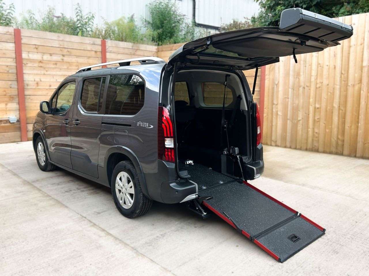 A 2021 PEUGEOT RIFTER L2 LWB 5 Seat Petrol Auto Wheelchair Accessible Disabled Access Vehicle WAV A 2021 PEUGEOT RIFTER L2 LWB 5 Seat Petrol Auto Wheelchair Accessible Disabled Access Vehicle WAV