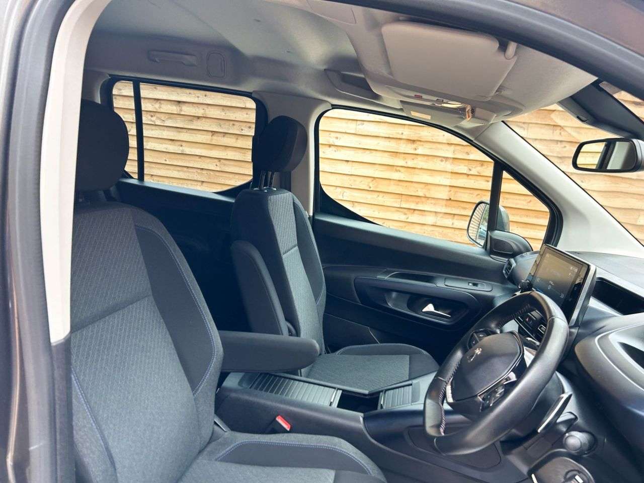 2021 PEUGEOT RIFTER 2021 PEUGEOT RIFTER