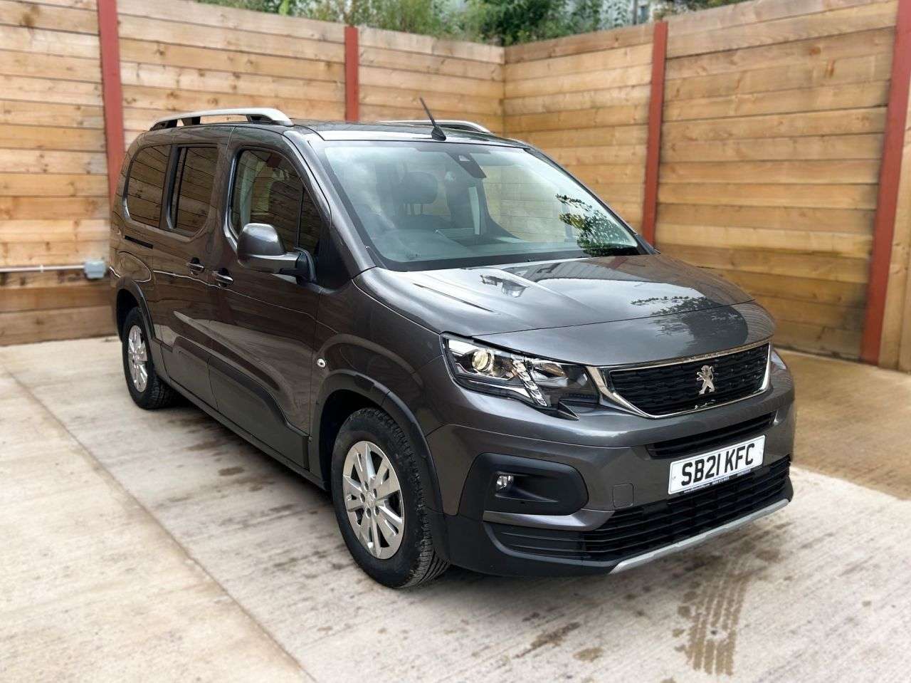 2021 PEUGEOT RIFTER 2021 PEUGEOT RIFTER